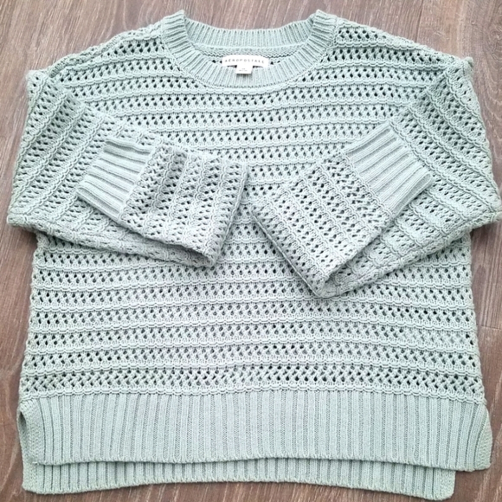 NEW Never Worn Aeropostale Green Crew Neck Sweater with Textured Knit
